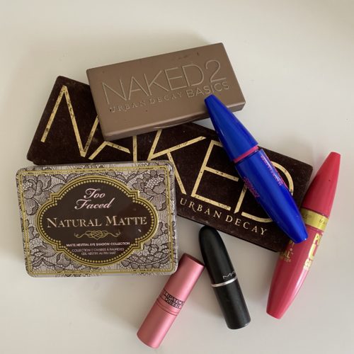 The Dangers of Counterfeit Makeup and How You Can Avoid It