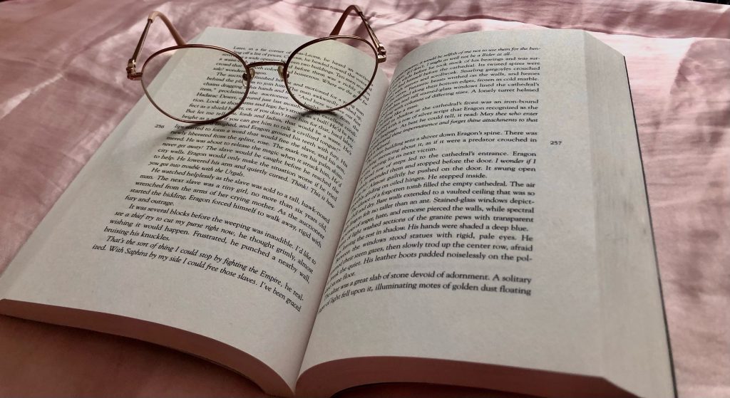 Eragon, The Past or The Present