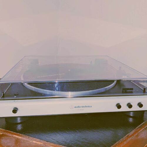 Record Players vs. Turntables